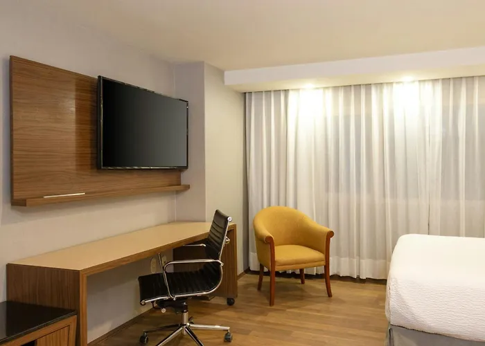 Courtyard By Marriott Revolucion México DF