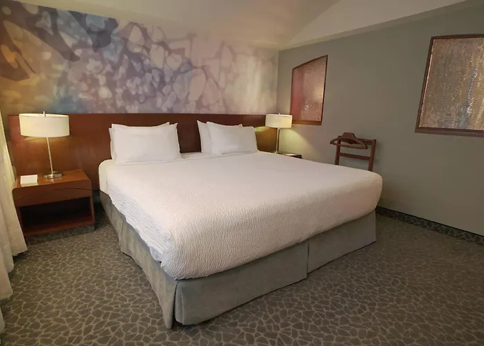 Hotel Courtyard By Marriott Revolucion México DF